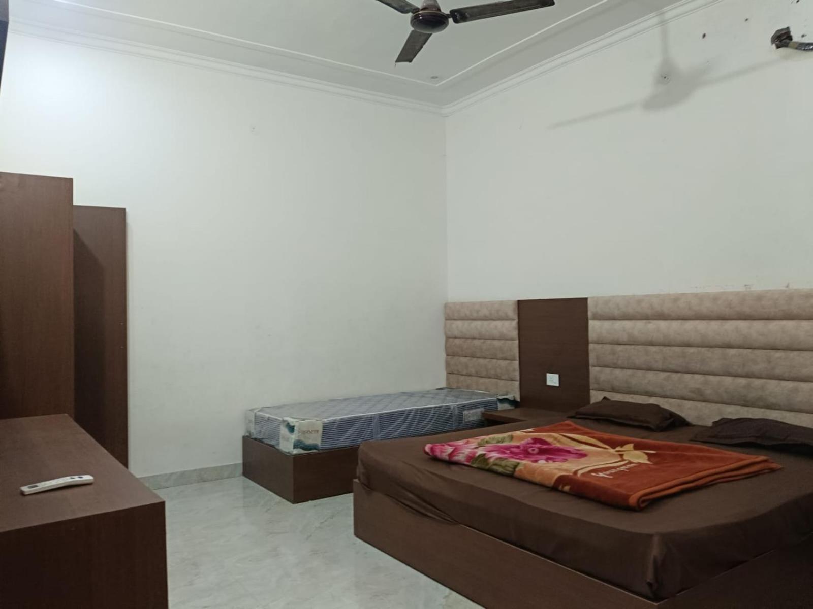 Sewa Sadan Homestay Rishīkesh Extérieur photo